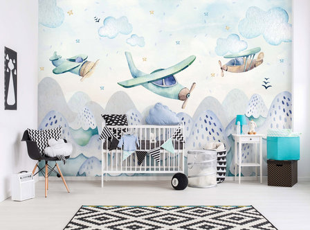 Kinderkamer behang vliegtuigen wolken