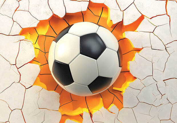 Voetbal op muur 3D fotobehang Oranje Wit